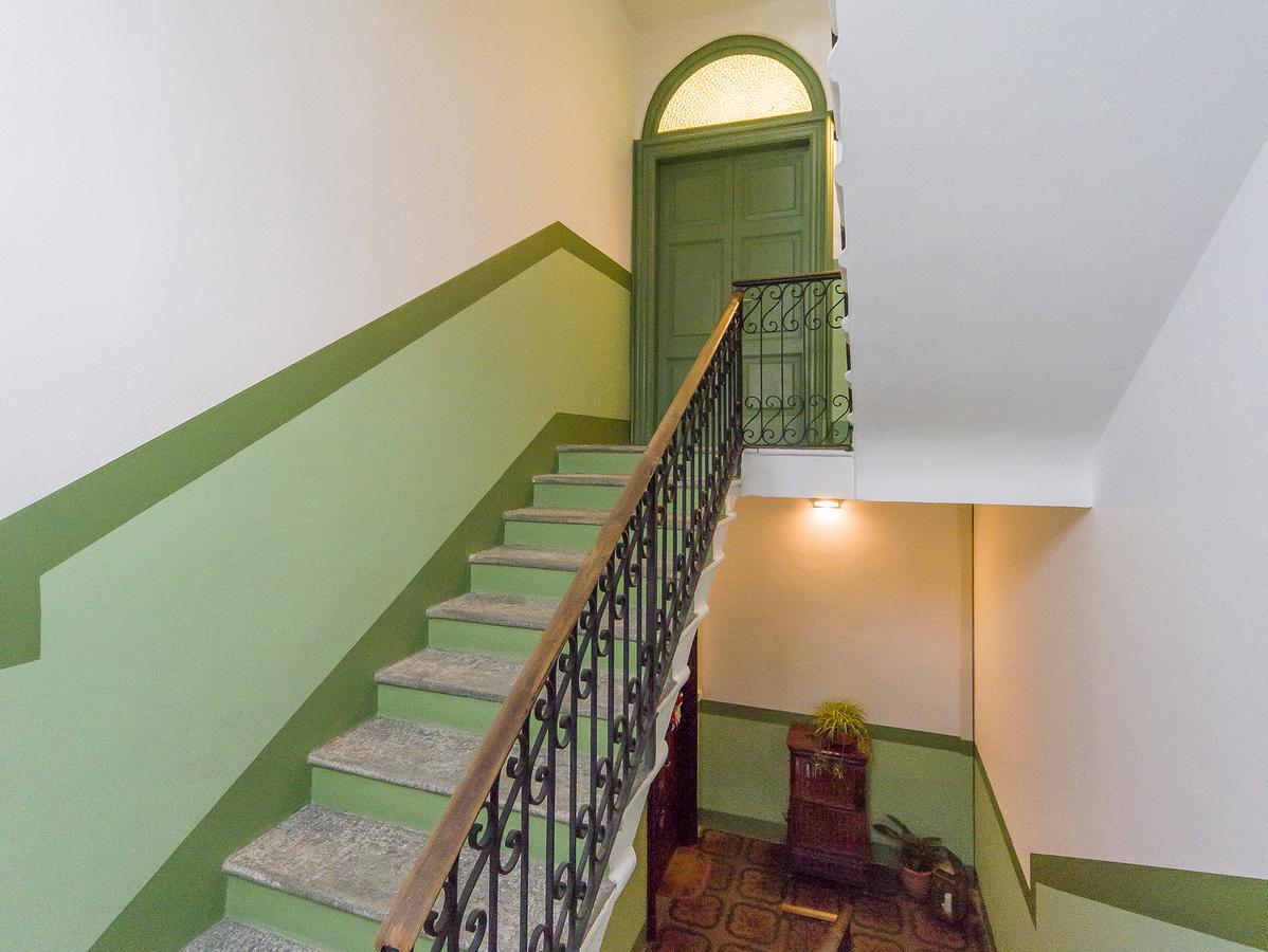 La Nostra Casa In Centro Hotell Lecco Exteriör bild
